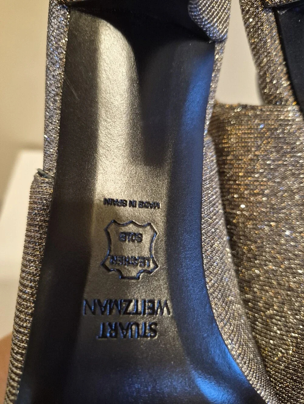 NEW Stuart Weitzman 